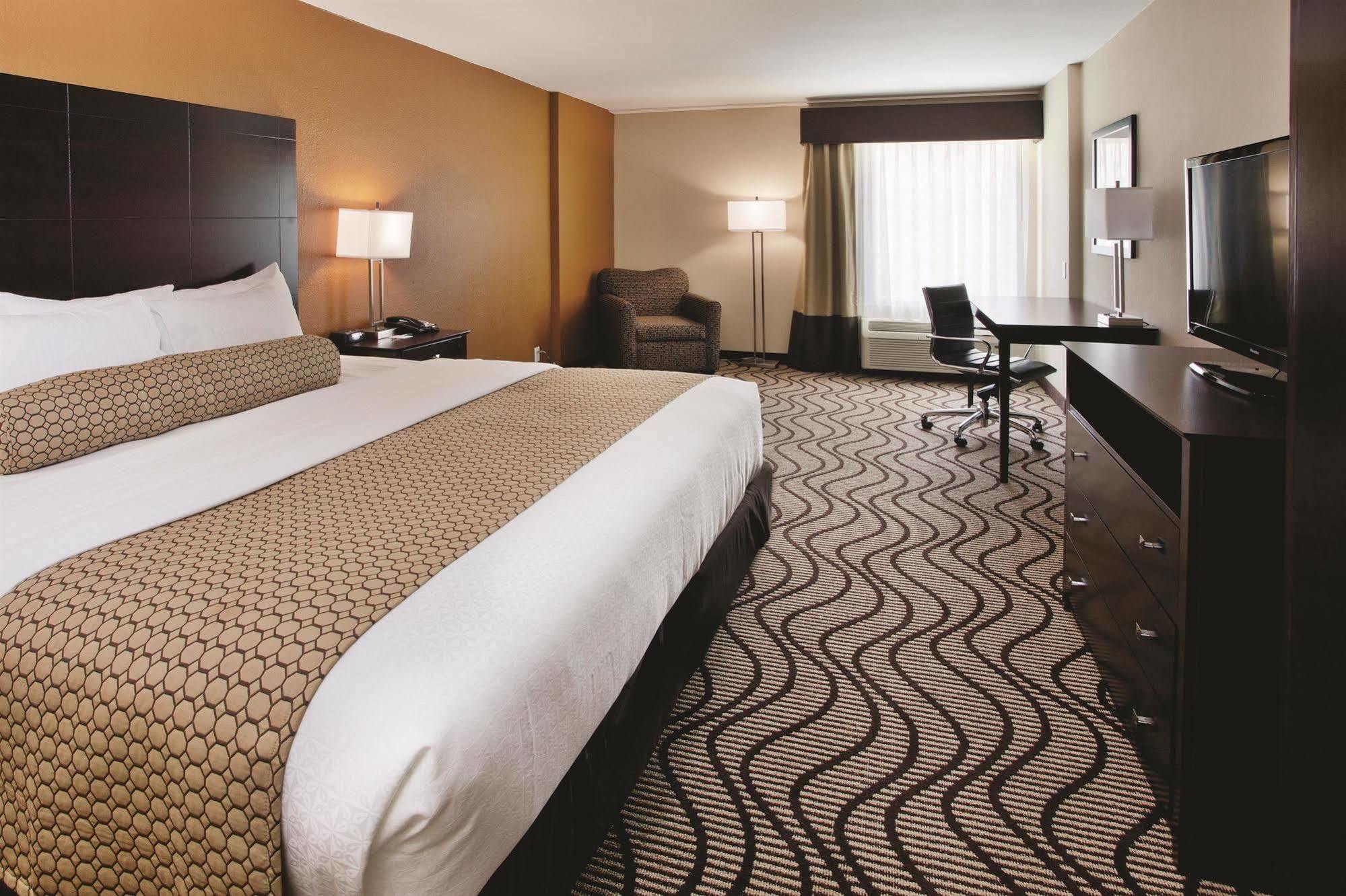 La Quinta By Wyndham Knoxville Central Papermill Buitenkant foto