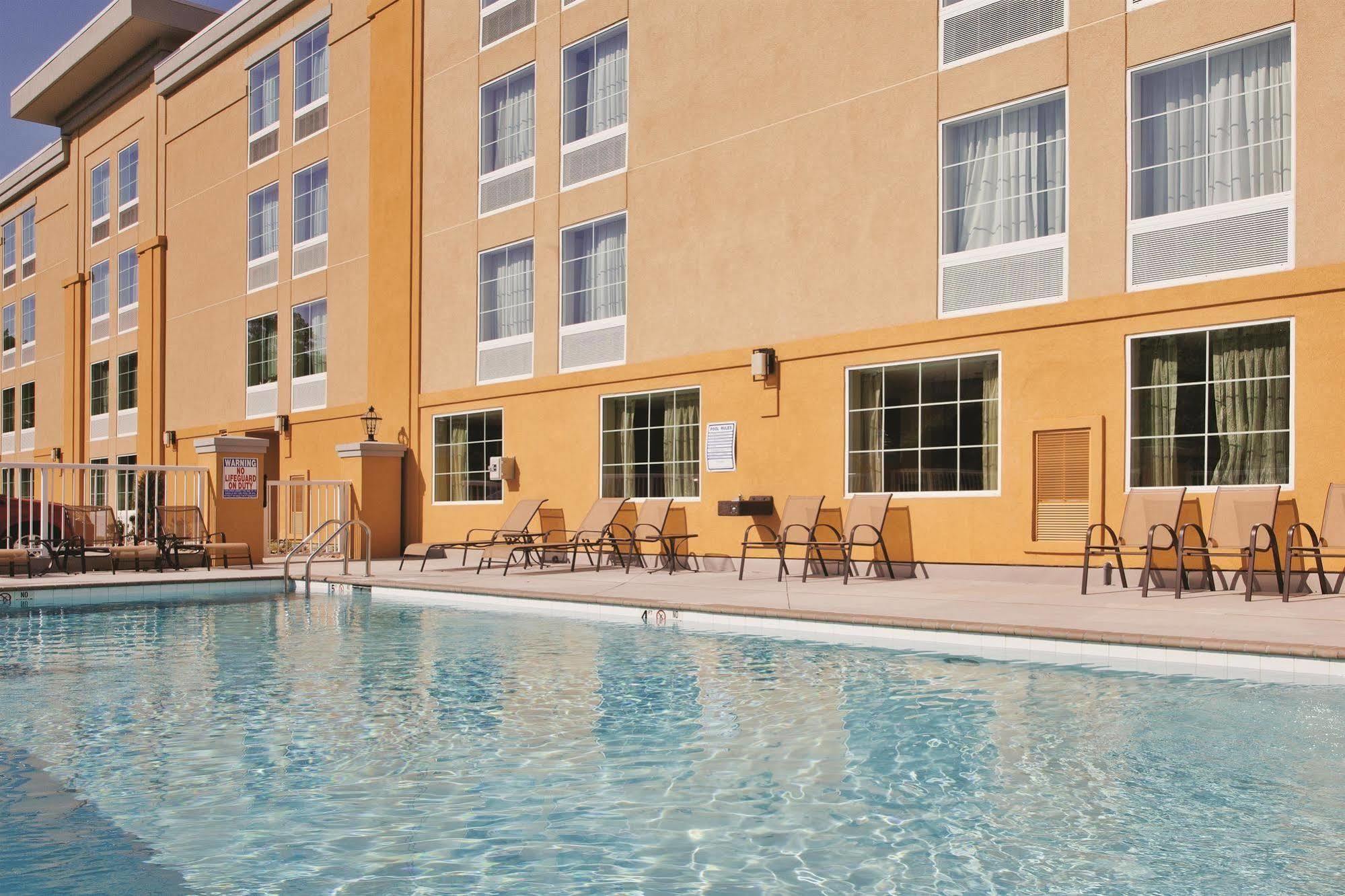 La Quinta By Wyndham Knoxville Central Papermill Buitenkant foto